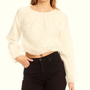NWT Wayf Medium white bell sleeve sequin top